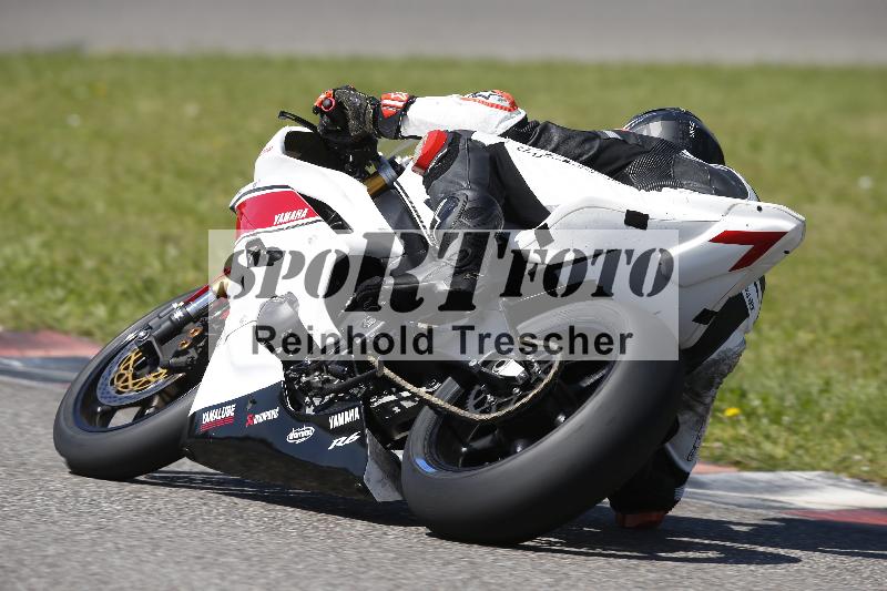 /Archiv-2024/29 12.06.2024 MOTO.CH Track Day ADR/Gruppe rot/114